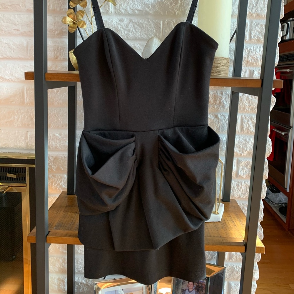 Lipsy London dress size IS 8, brand new with tags